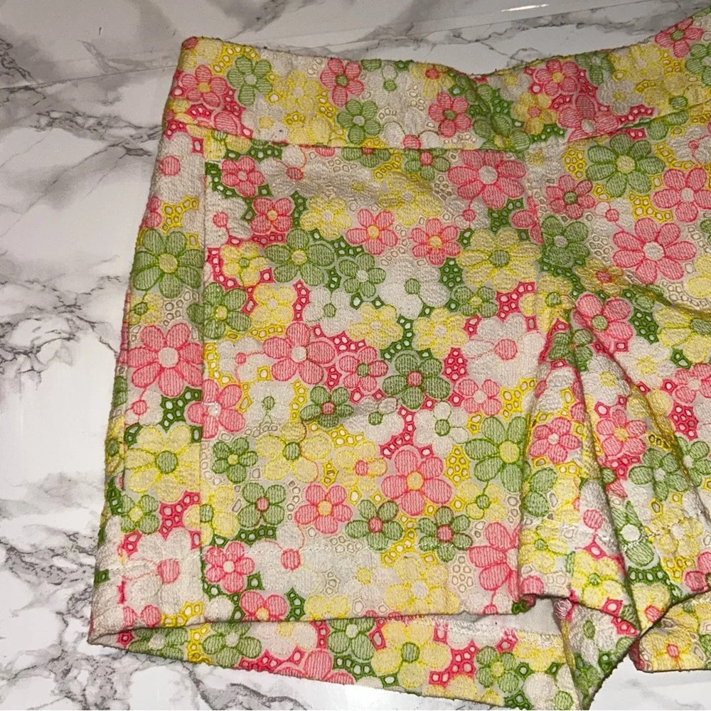 Lilly Pulitzer Sloane Sunbonnet Floral Eyelet Lace Shorts Size 0 - Picture 3 of 9